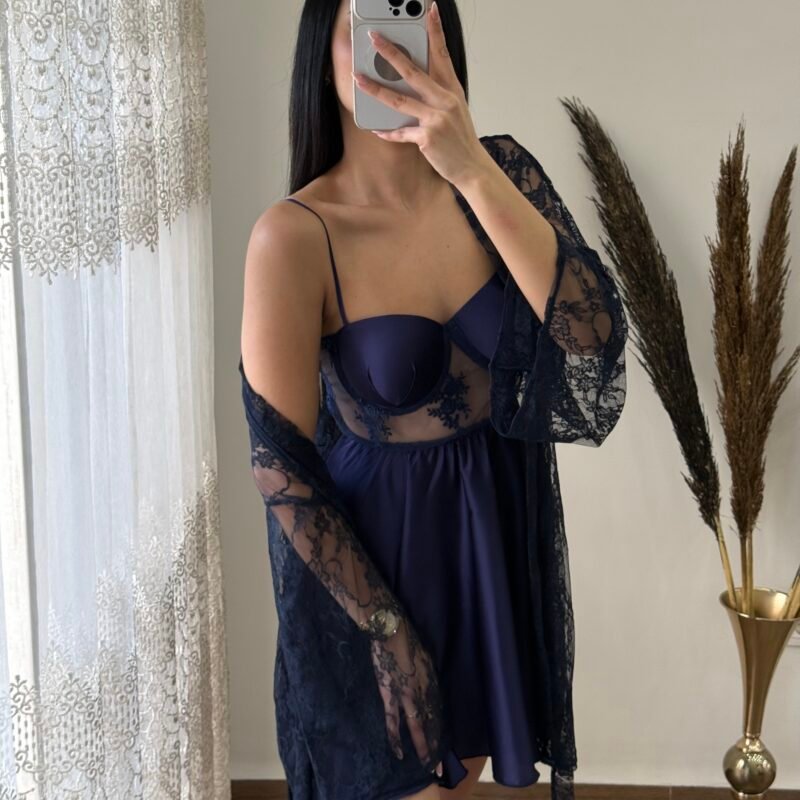DARK BLEU