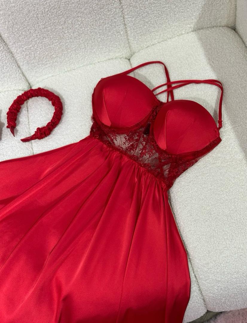 NUISETTE ROUGE - الصورة 2