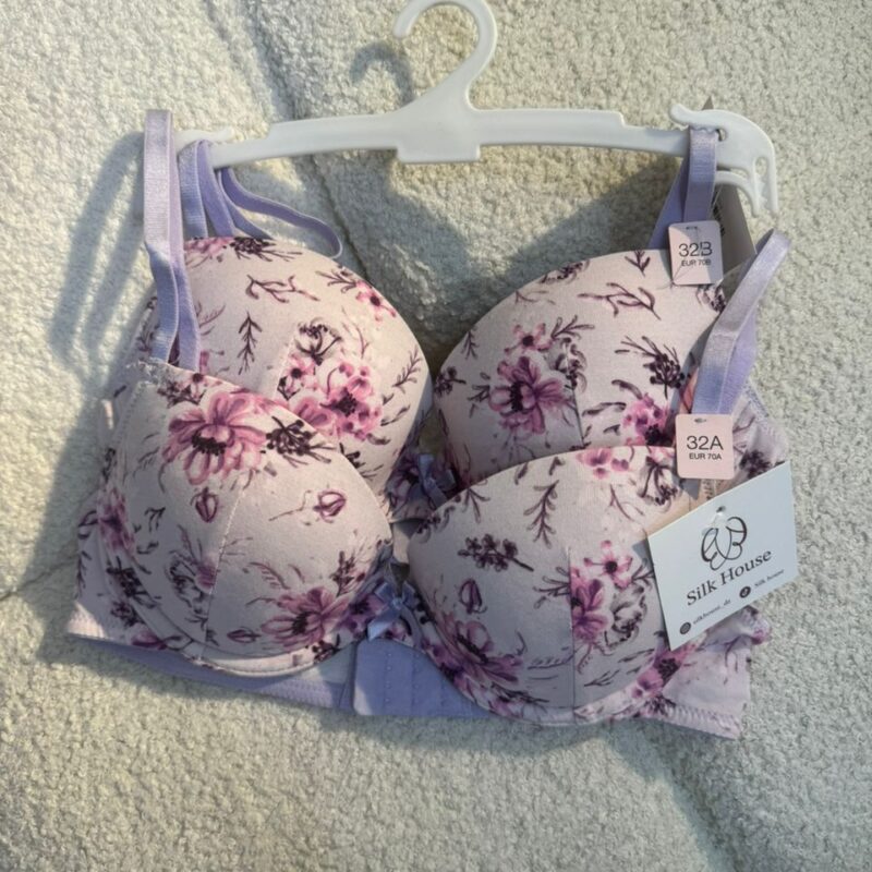 SOUTIEN GORGE FLEURI